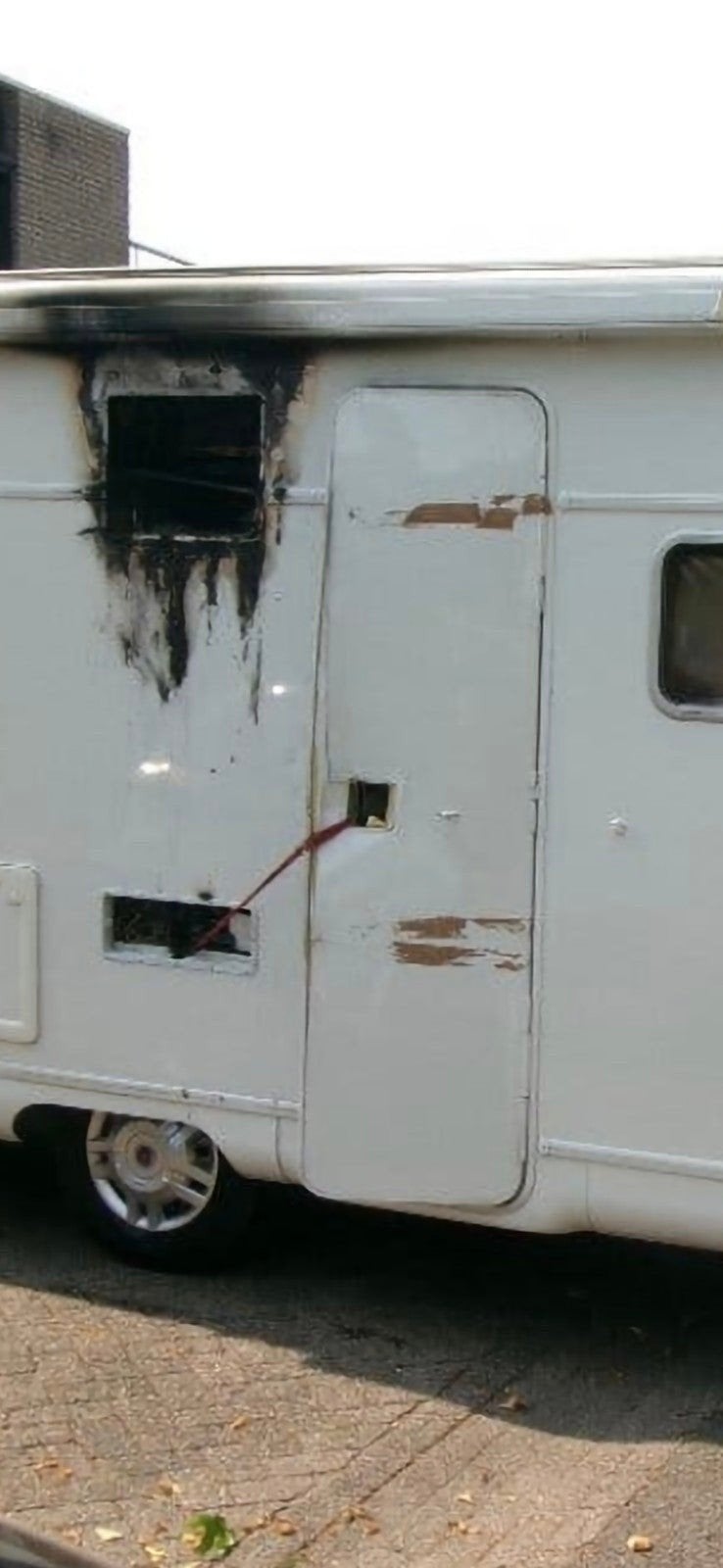 Gezocht: Camperdeur TEC Freetec 2005, Ophalen of Verzenden