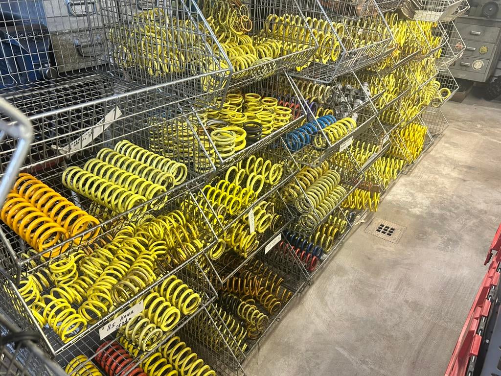 Grote partij schokbreker veren “ Hulco shocks “, Ophalen of Verzenden