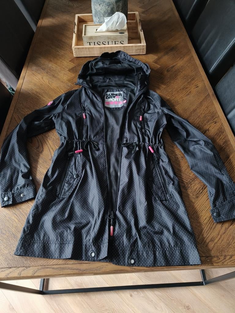 Superdry dames jas maat S in goede staat, Superdry, Zwart, Ophalen of Verzenden, Zo goed als nieuw