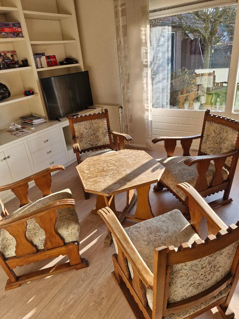 Vintage stoelen en tafel, Ophalen, Gebruikt, Bruin, Vintage