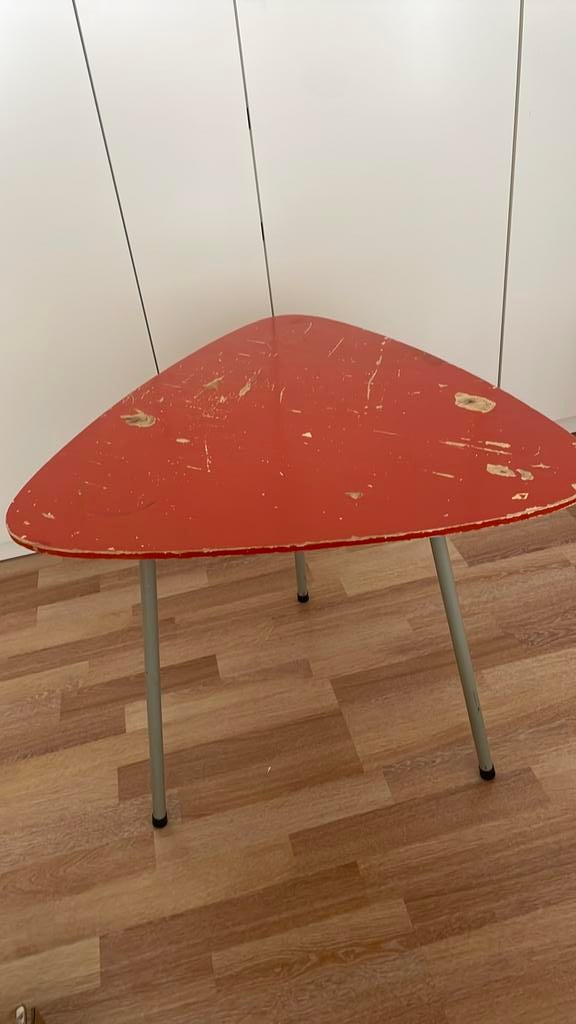 Retro bijzettafel, Overige materialen, Gebruikt, 55 tot 75 cm, Overige vormen