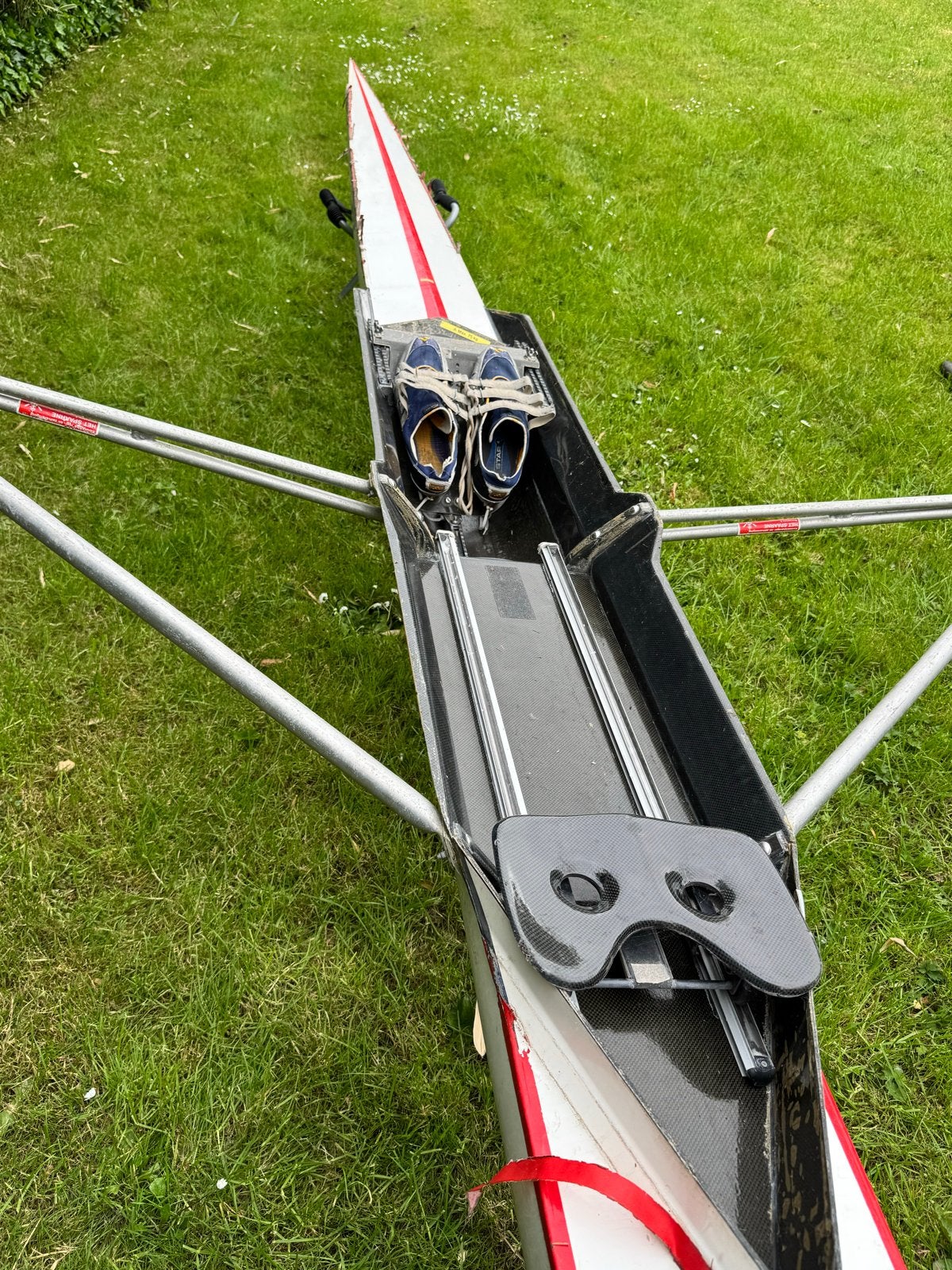 Skiff Aurelia roeiboot met roeispanen, Ophalen, Gebruikt, Carbon, Met roeispanen of peddels