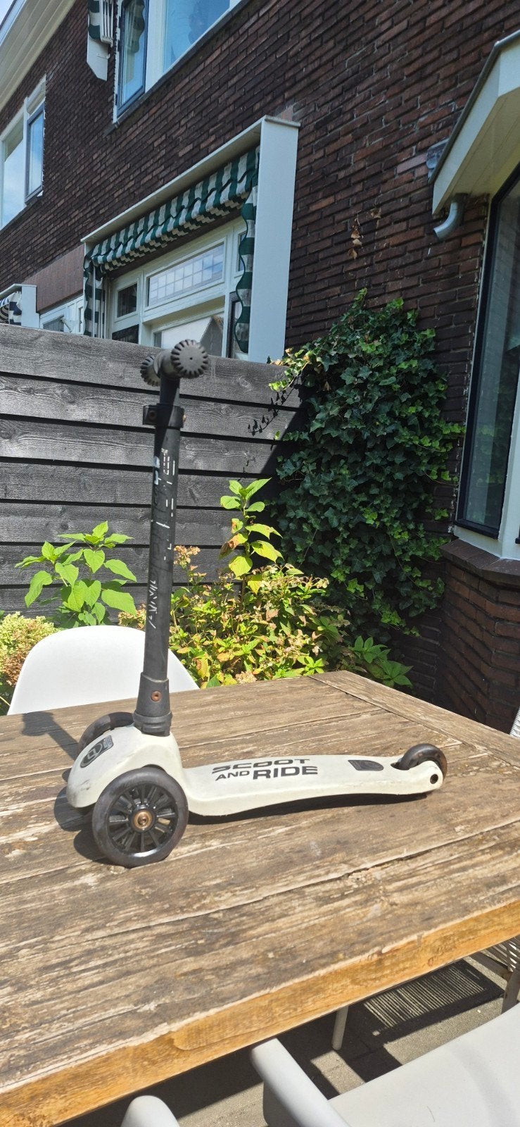 Scoot and Ride step - Wit/Zwart, Fietsen en Brommers, Steps, Ophalen, Gebruikt, Gewone step, Scoot and Ride