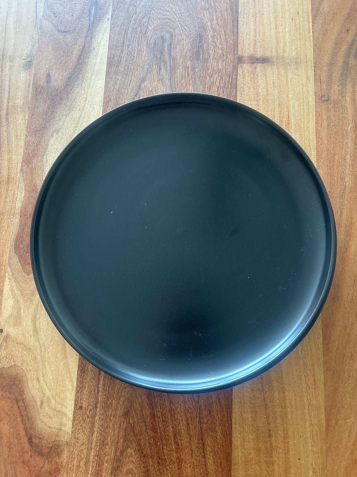 2x Dinerbord Zwart Mat Aardewerk Ø 26 cm, Huis en Inrichting, Keuken | Servies, Ophalen, Nieuw, Aardewerk, Bord(en)