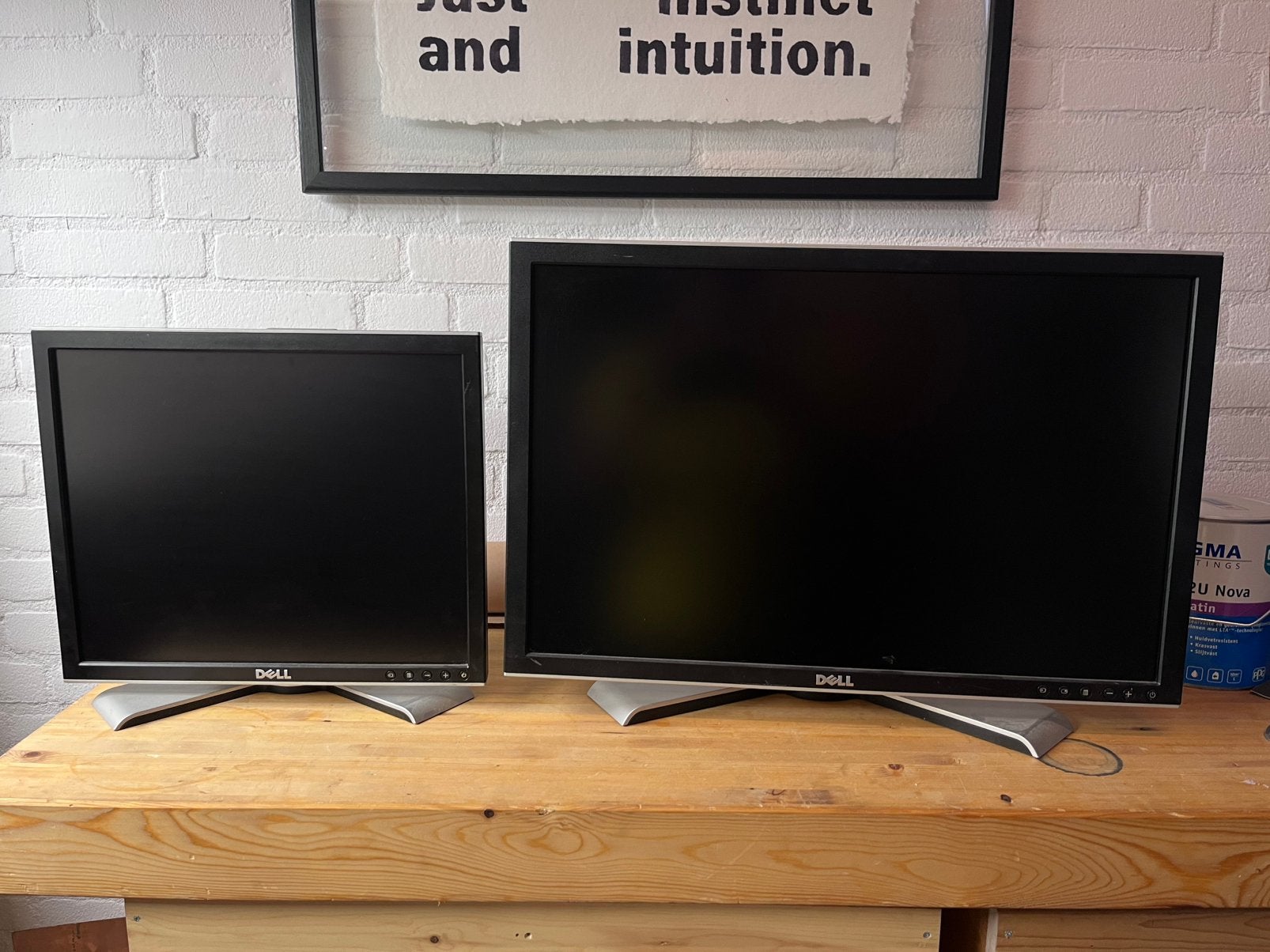2x dell monitor 17inch en 25inch, Computers en Software, Monitoren, Ophalen, 17 & 25, Gebruikt, Overige typen