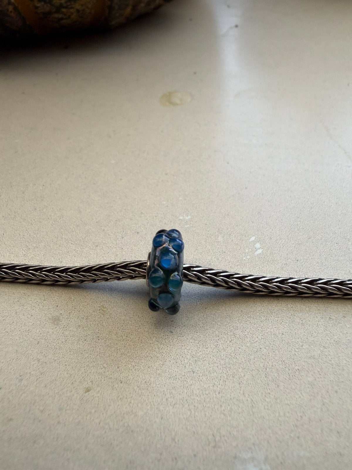 Blauwe kraal ~ trollbeads, Sieraden, Tassen en Uiterlijk, Ophalen of Verzenden, Zo goed als nieuw, Glas of Kristal, Trollbeads