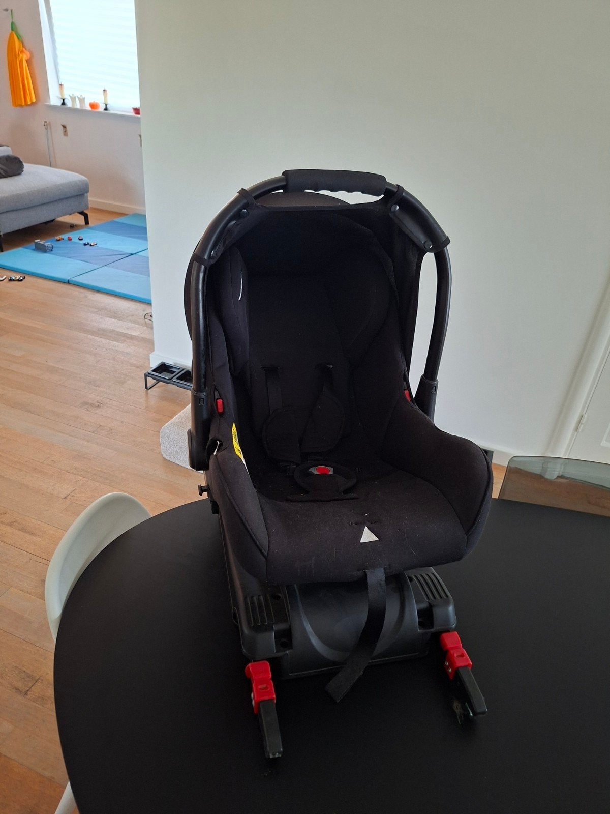 Sleeworld Maxi-Cosi met Isofix houder, Ophalen, Gebruikt, Isofix, 0 t/m 13 kg