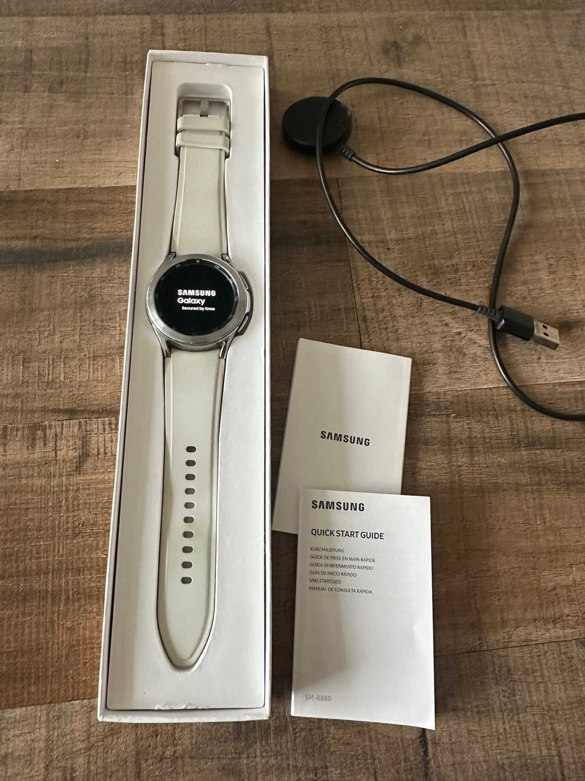 Galaxy watch 4 clasic, Ophalen of Verzenden, Gebruikt, Wit, Android