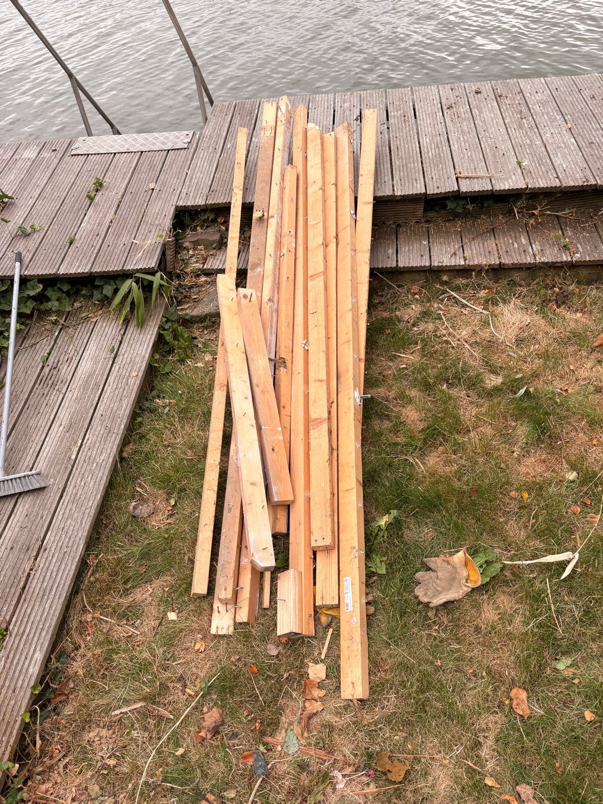 Houten balken 44x69mm, gebruikt, kurkdroog, 9x210cm, Doe-het-zelf en Verbouw, Hout en Planken, Ophalen, Gebruikt, 25 tot 50 mm