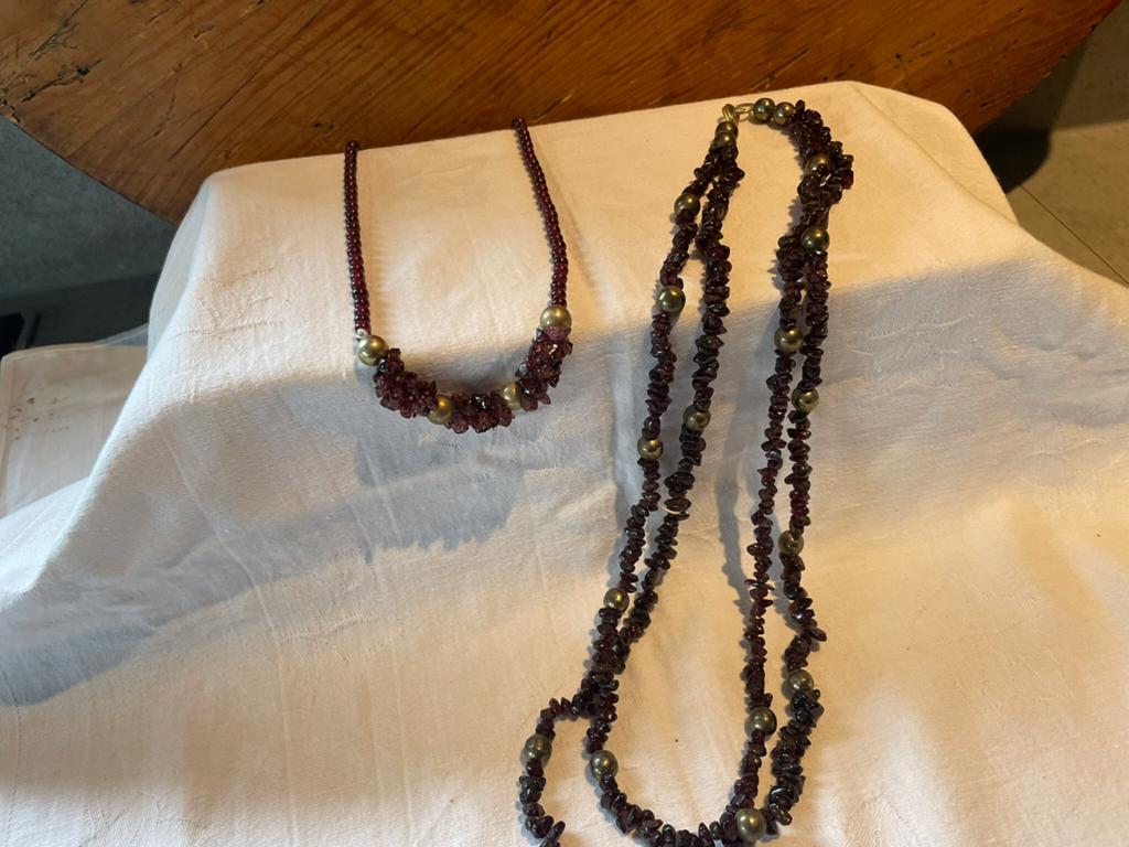 Collier granaat, Ophalen of Verzenden, Zo goed als nieuw