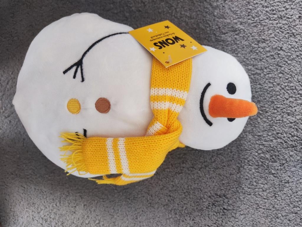 WONS sneeuwpop knuffel met sjaal 23 cm, Kinderen en Baby's, Ophalen of Verzenden, Nieuw, Overige typen