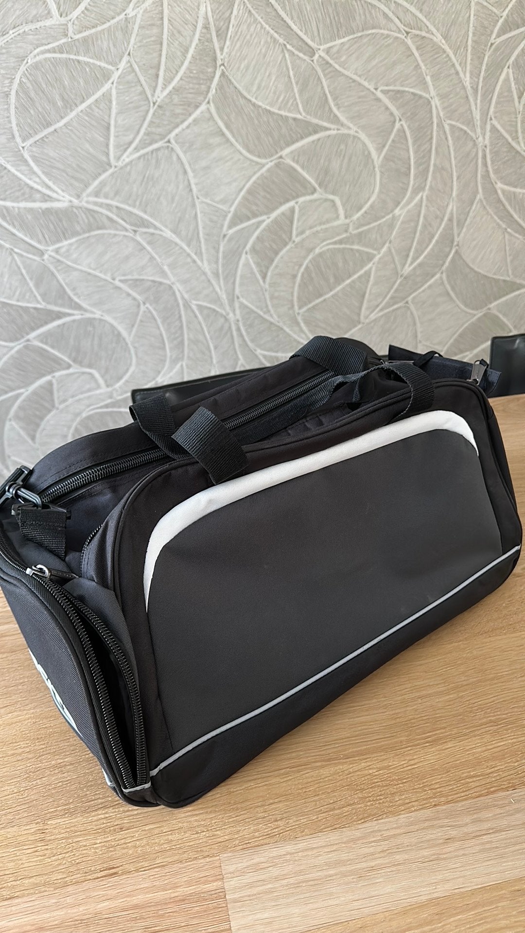 Masita zwarte sporttas Inhoud 50x27x23cm, Ophalen of Verzenden, Zo goed als nieuw