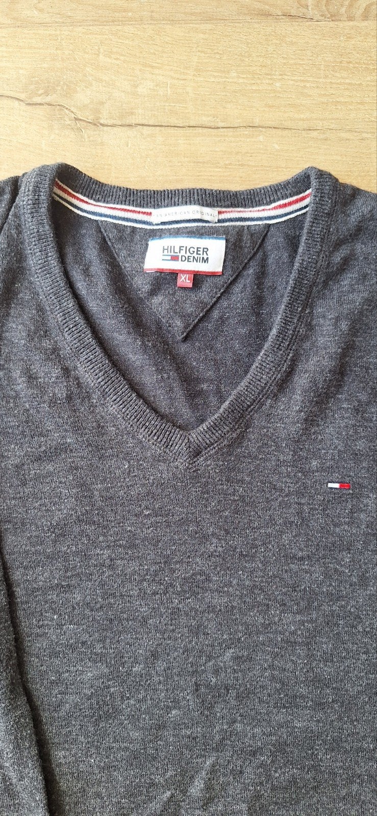 Tommy Hilfiger Denim V-hals trui XL, Kleding | Heren, Truien en Vesten, Maat 56/58 (XL), Ophalen of Verzenden, Grijs, Gedragen