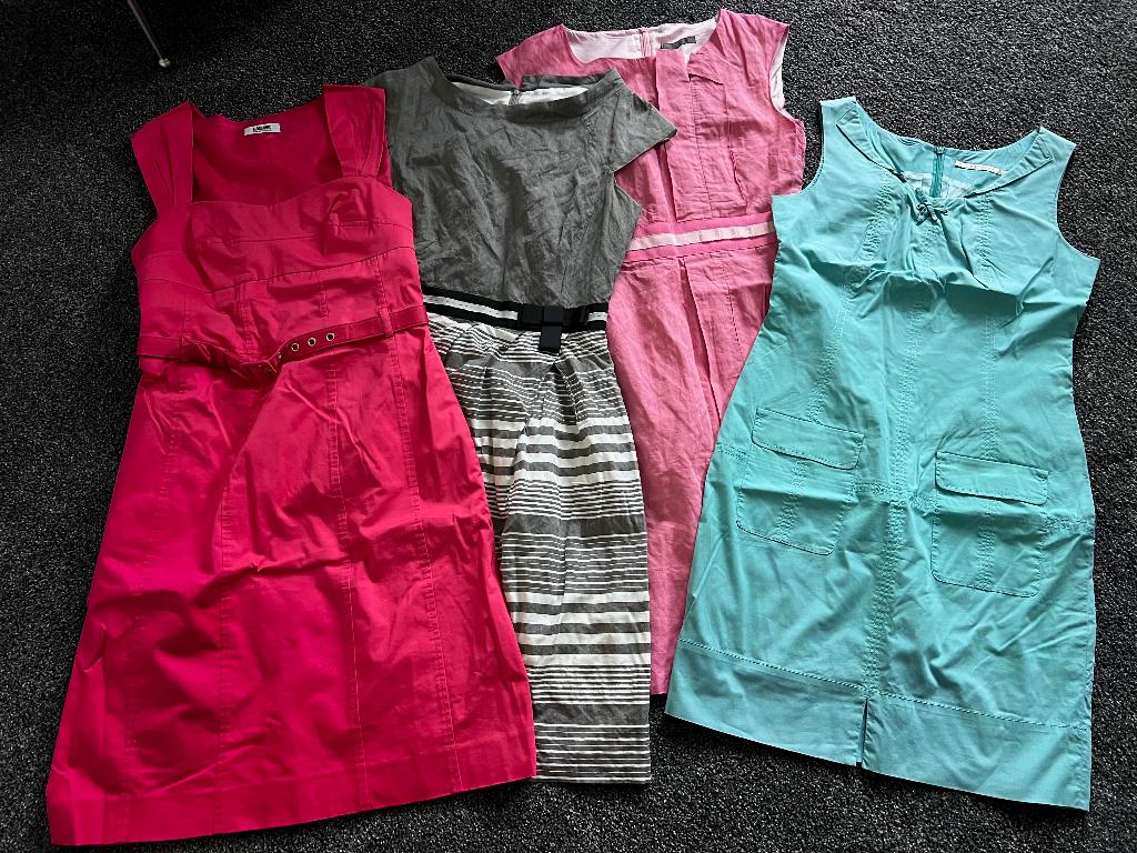 Super deal ! 4 jurken Xandres en Moscino maat 36, Overige kleuren, Zo goed als nieuw, Knielengte, Maat 36 (S)