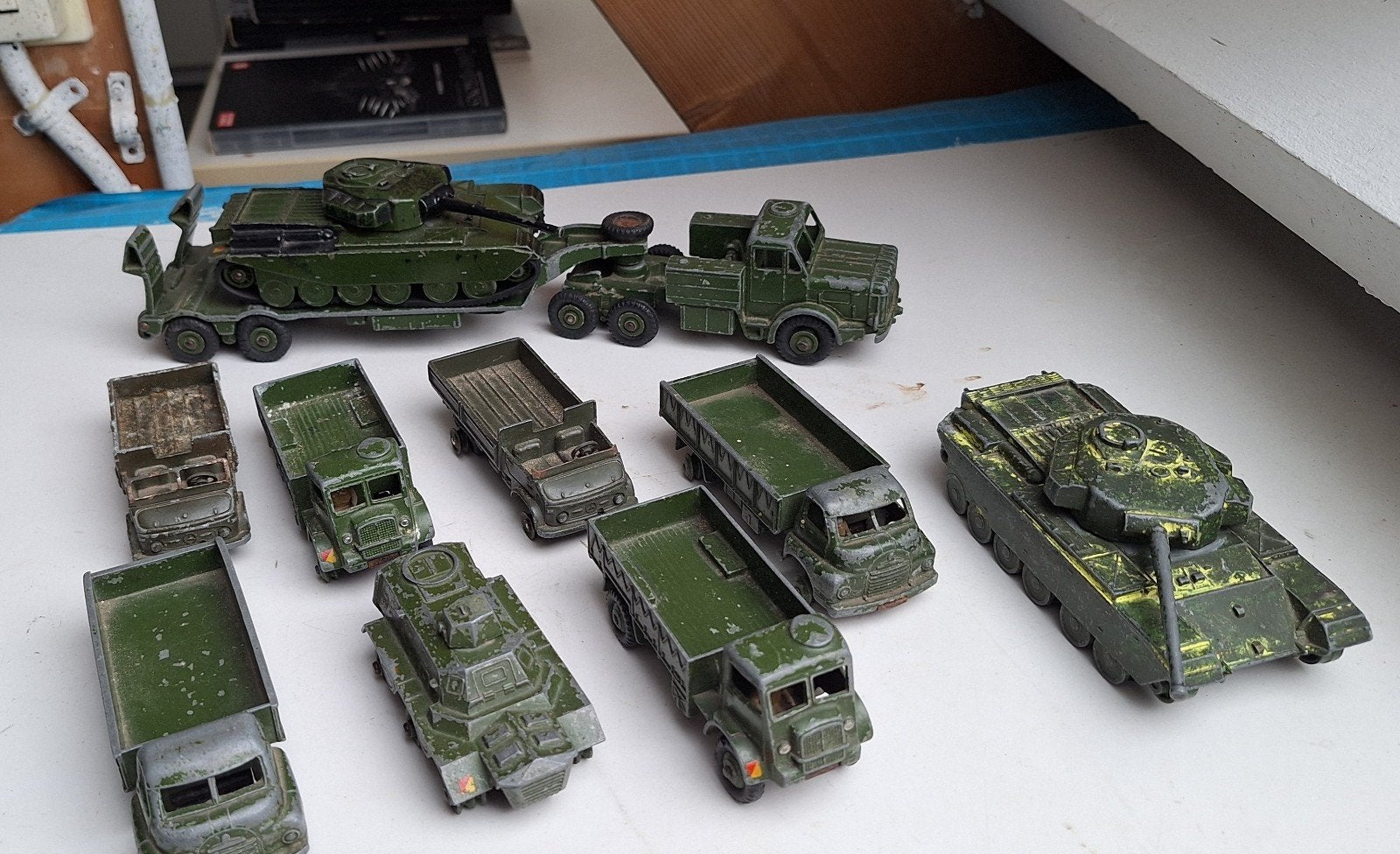 militaire voertuigen)dinky toys, Ophalen of Verzenden