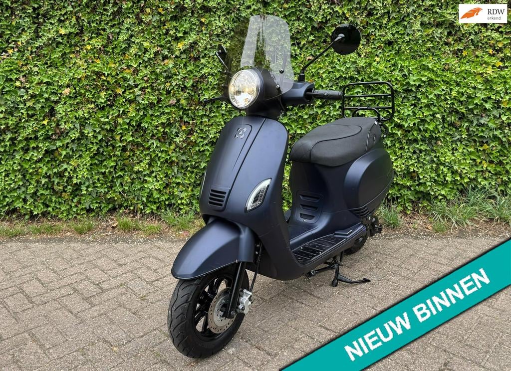 AGM VX50 Injectie EURO5 45 km Windscherm BETAAL met in3, A, AGM, Benzine, 50 cc