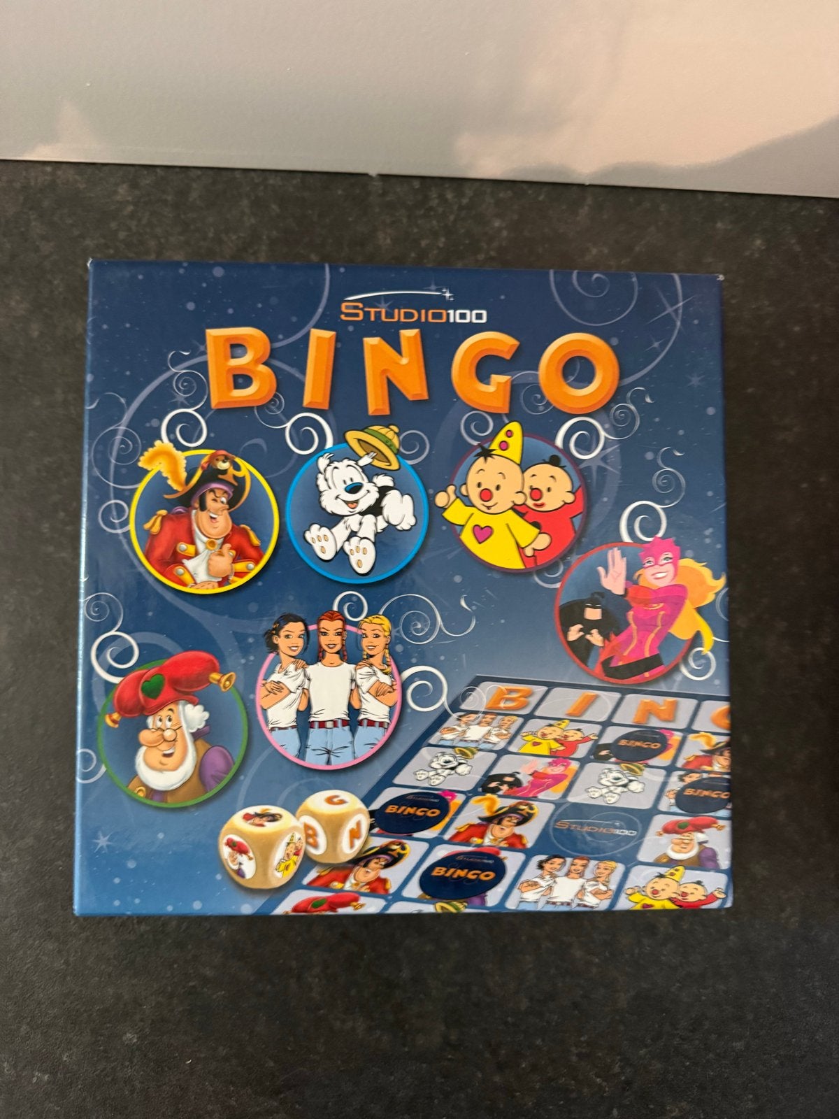 Studio 100 Bingo Spel - Familieplezier met je favoriete figu, Hobby en Vrije tijd, Gezelschapsspellen | Bordspellen, Drie of vier spelers
