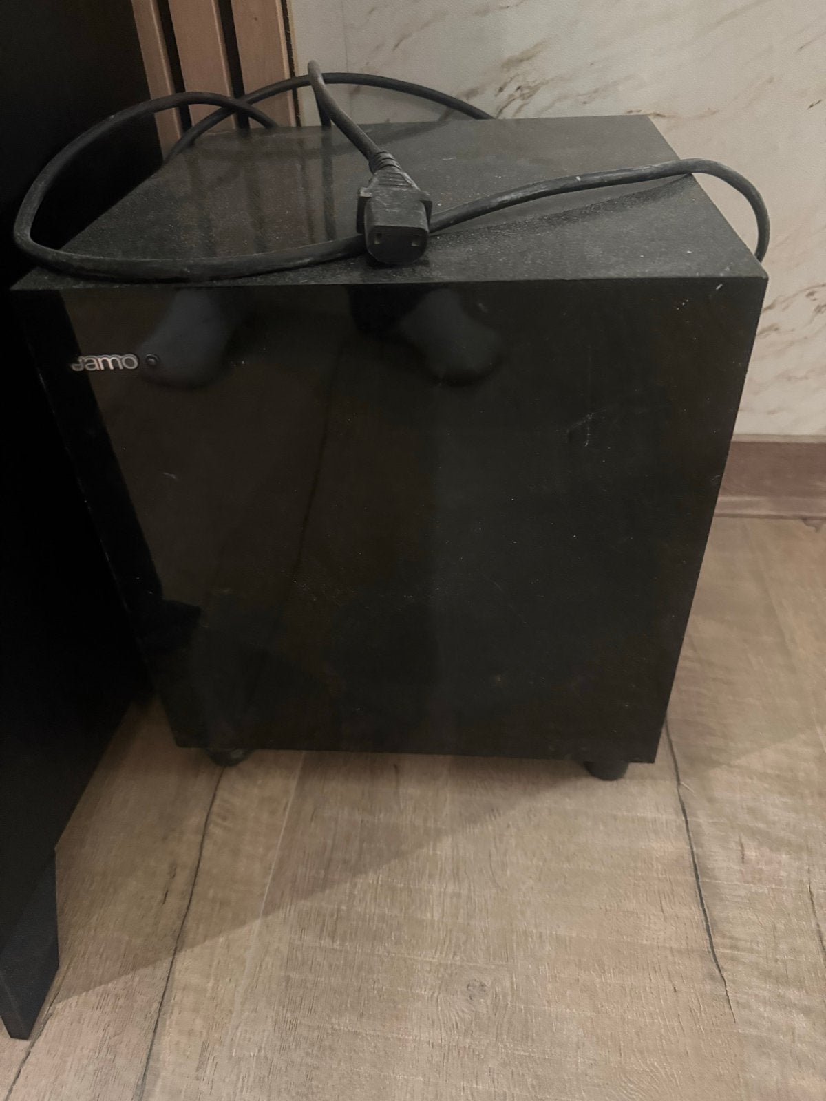 Jamo 210 subwoofer zwart - Werkt perfect!, Audio, Tv en Foto, Luidsprekers, 150 watt of meer, Gebruikt, Subwoofer, Inclusief kabels