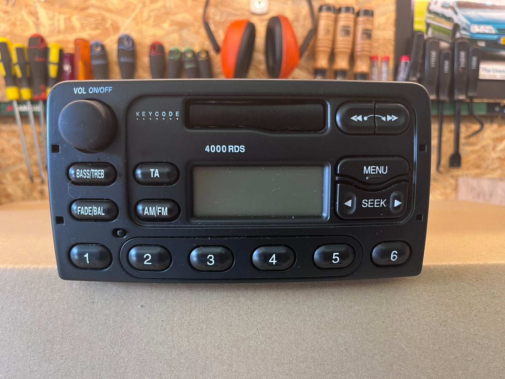 Ford 4000 RDS autoradio cassette, Auto diversen, Autoradio's, Ophalen of Verzenden, Gebruikt