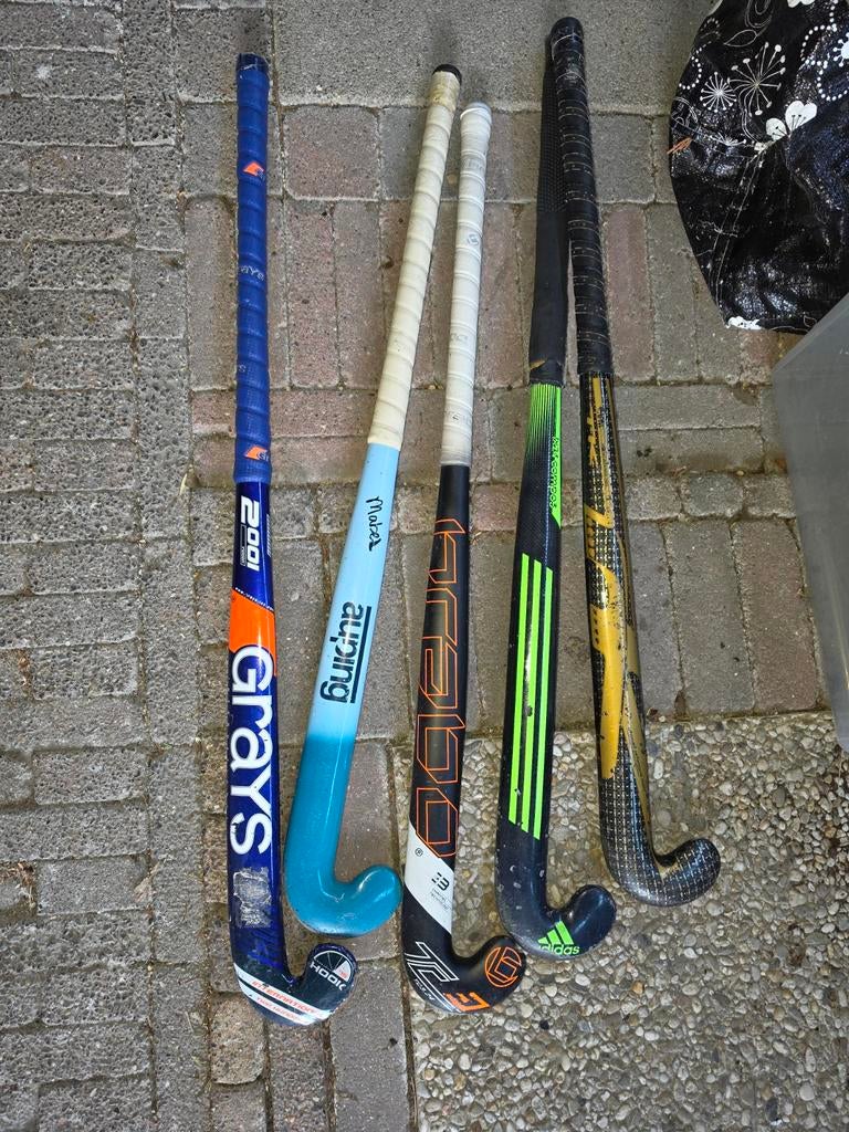 2 hockeysticks 87 en 86 cm, Sport en Fitness, Hockey, Ophalen, Gebruikt, Stick