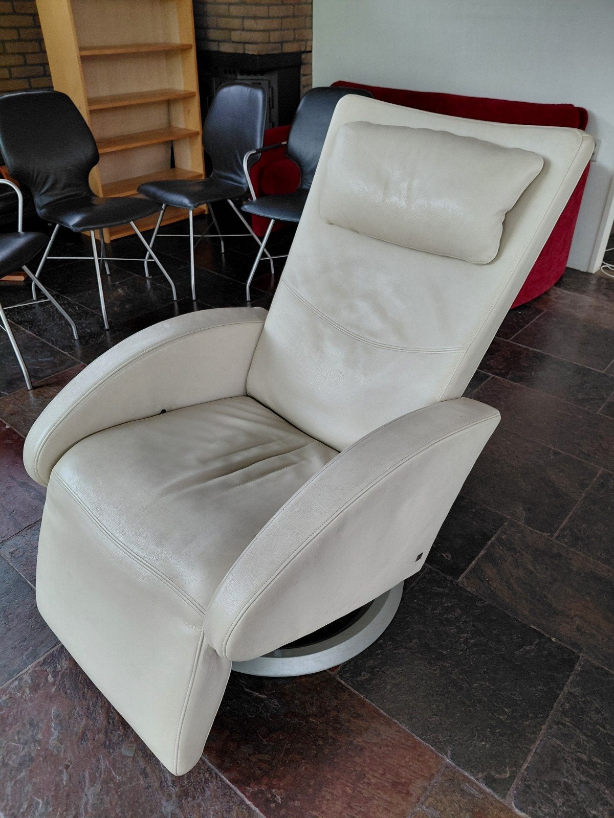 Rolf Benz Relaxfauteuil - Crème Leer, Huis en Inrichting, Gebruikt, 100 tot 125 cm, Modern, Comfort, Leer