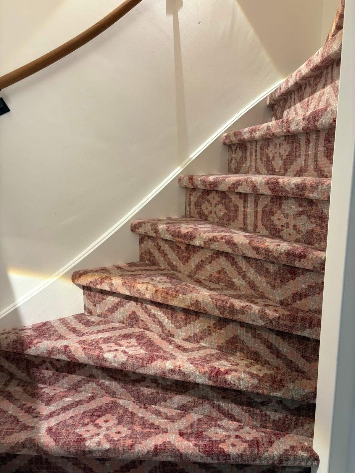 ‼️€375 TRAPPEN BEKLEDEN+TAPIJT TRAP STOFFEREN VLOERBEDEKKING, Huis en Inrichting, Ophalen, Nieuw, 75 m² of meer, Tapijt