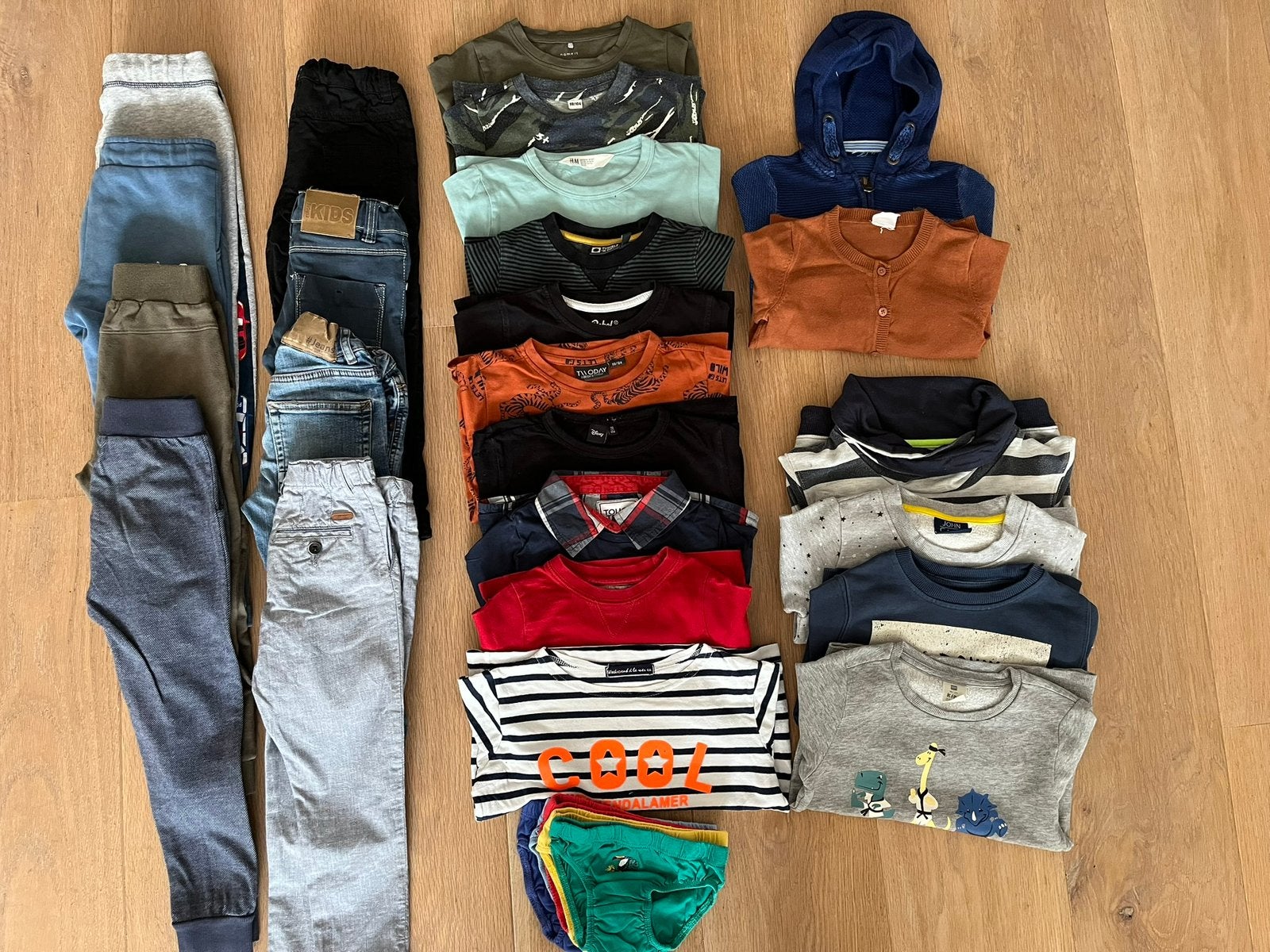 Pakket winterkleren jongen mt 98/104 (24 stuks), Ophalen of Verzenden, Gebruikt, Maat 98