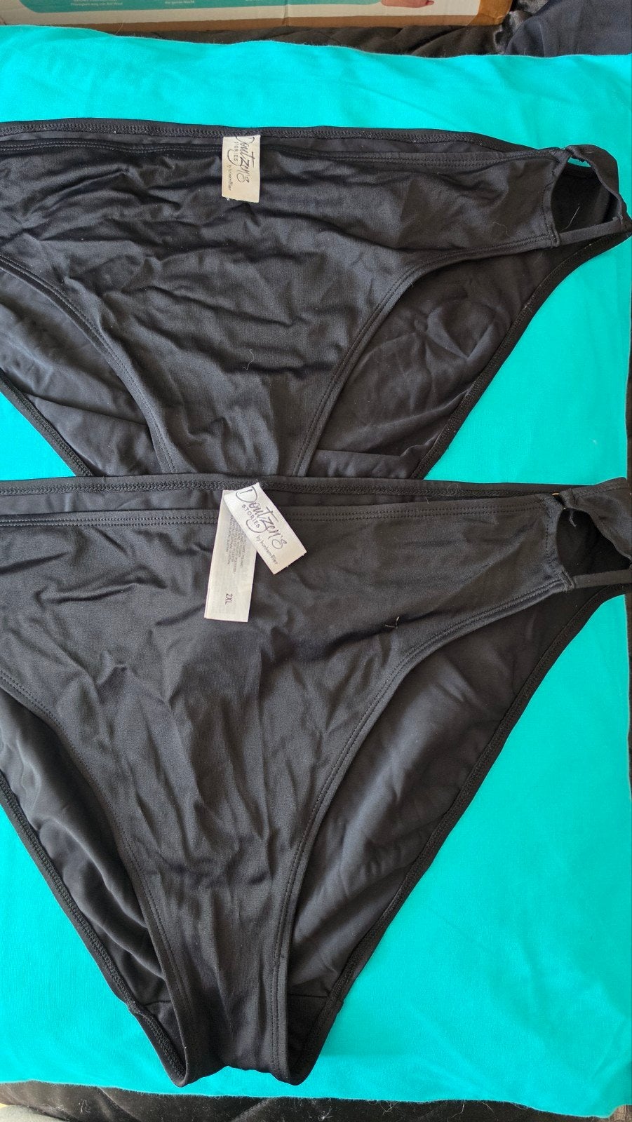 2x Doutzen Zwarte Bikinislips 2XL, Kleding | Dames, Ophalen, Zwart, Nieuw, Bikini