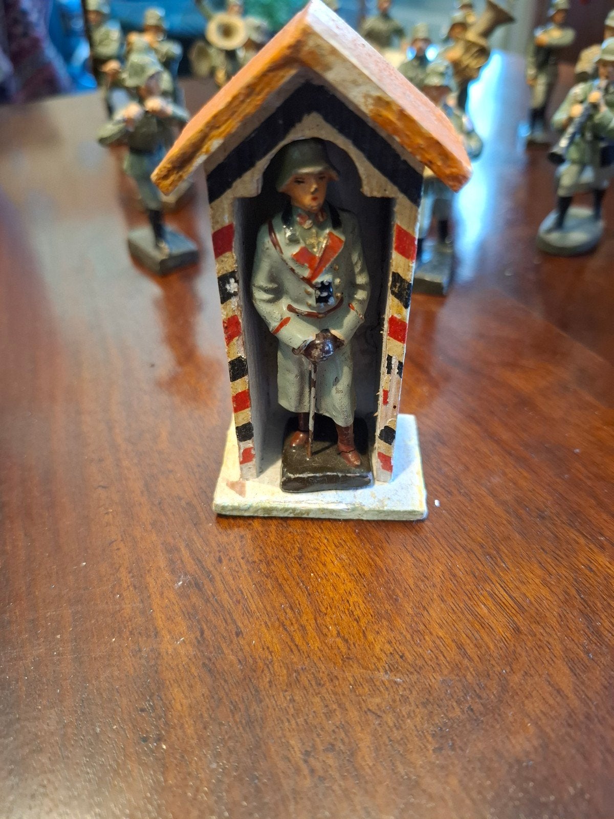 Grote collectie antieke papier- maché soldaatjes 71 stuks, Ophalen