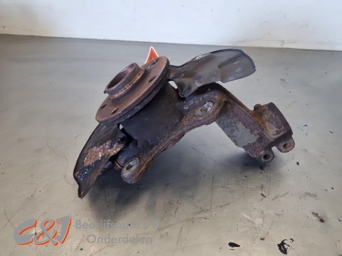 Fusee rechts-voor van een Volkswagen Transporter, Gebruikt, -, Volkswagen, -