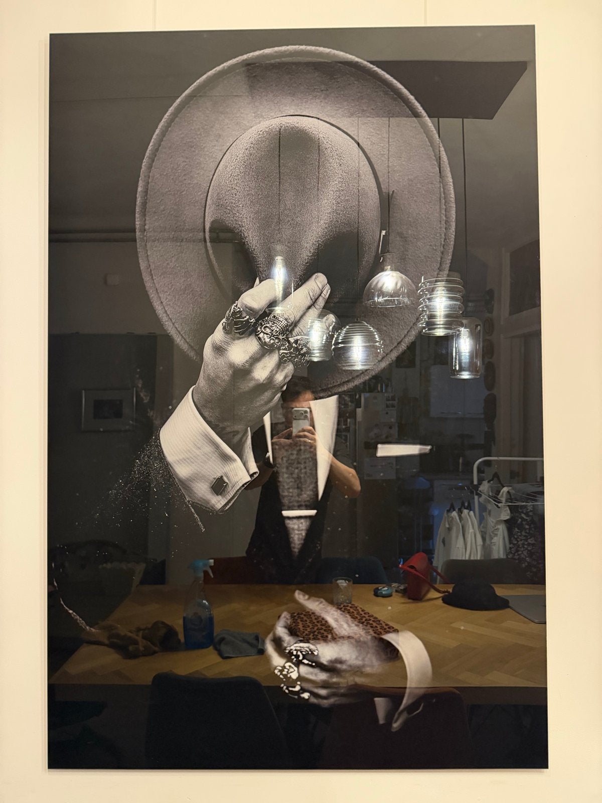 Plexiglas schilderij Man met ringen van Loods 5, Figuren, Kunststof, Print, Ophalen