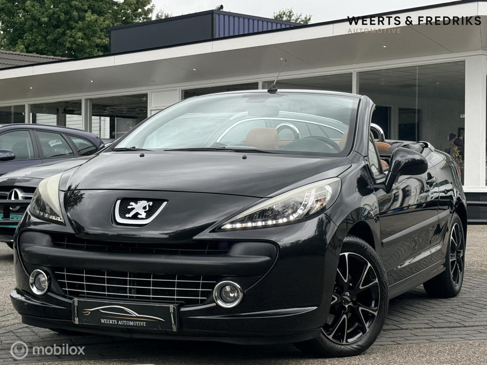Peugeot 207 CC 1.6 VTi |HARDTOP|LEDER|AIRCO|CRUISE|STOELVERW, Voorwielaandrijving, 15 km/l, Gebruikt, 4 cilinders