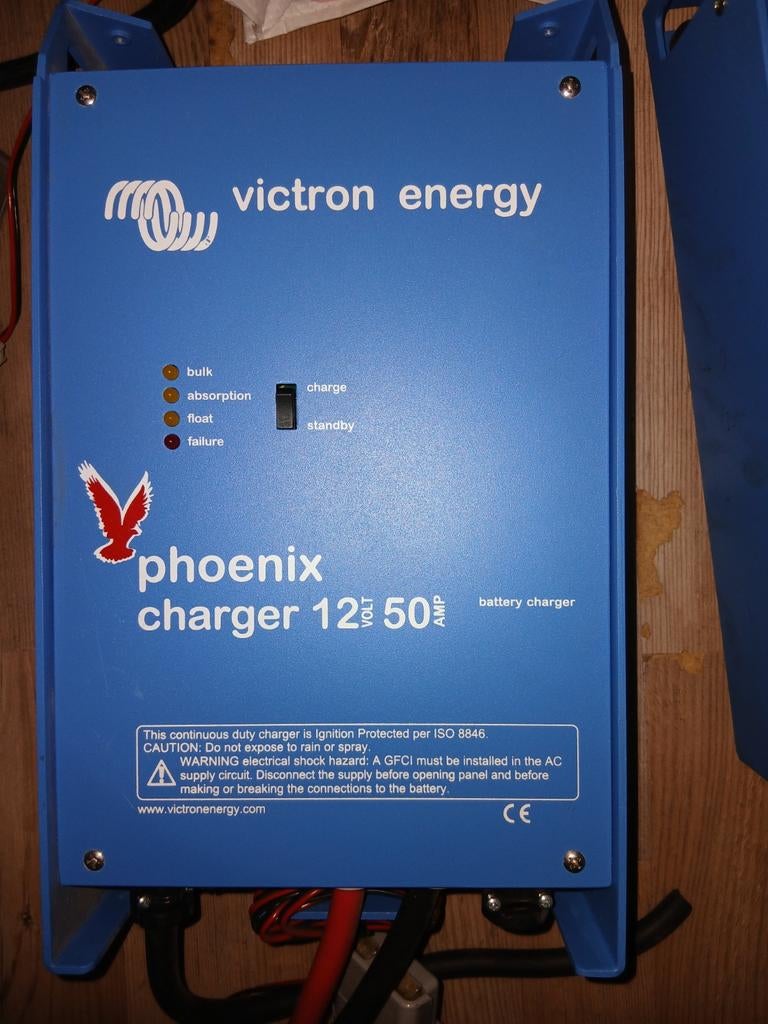 Victron  phoenix  charger 12/50 demo 1x gebruikt  275€, Ophalen of Verzenden, Zo goed als nieuw, Overige typen