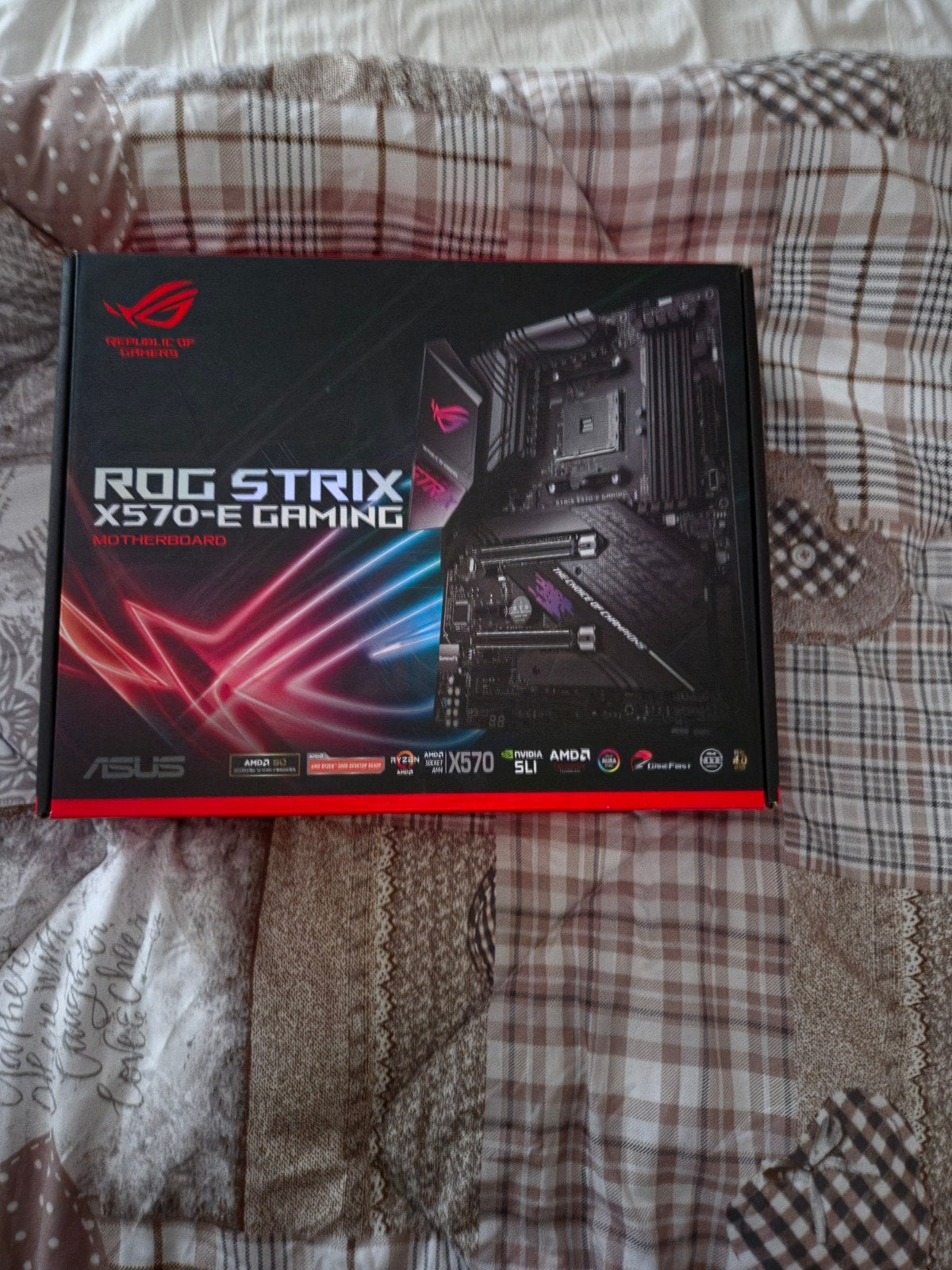 ASUS ROG Strix X570-E Gaming Moederbord (Gebruikt), Computers en Software, Ophalen, Gebruikt, DDR4, AM4