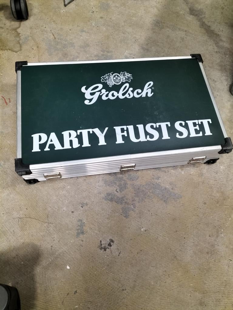 Grolsch Party Fust Set in Koffer, Hobby en Vrije tijd, Cursusmateriaal, Gebruikt, Meerdere media, Ophalen of Verzenden