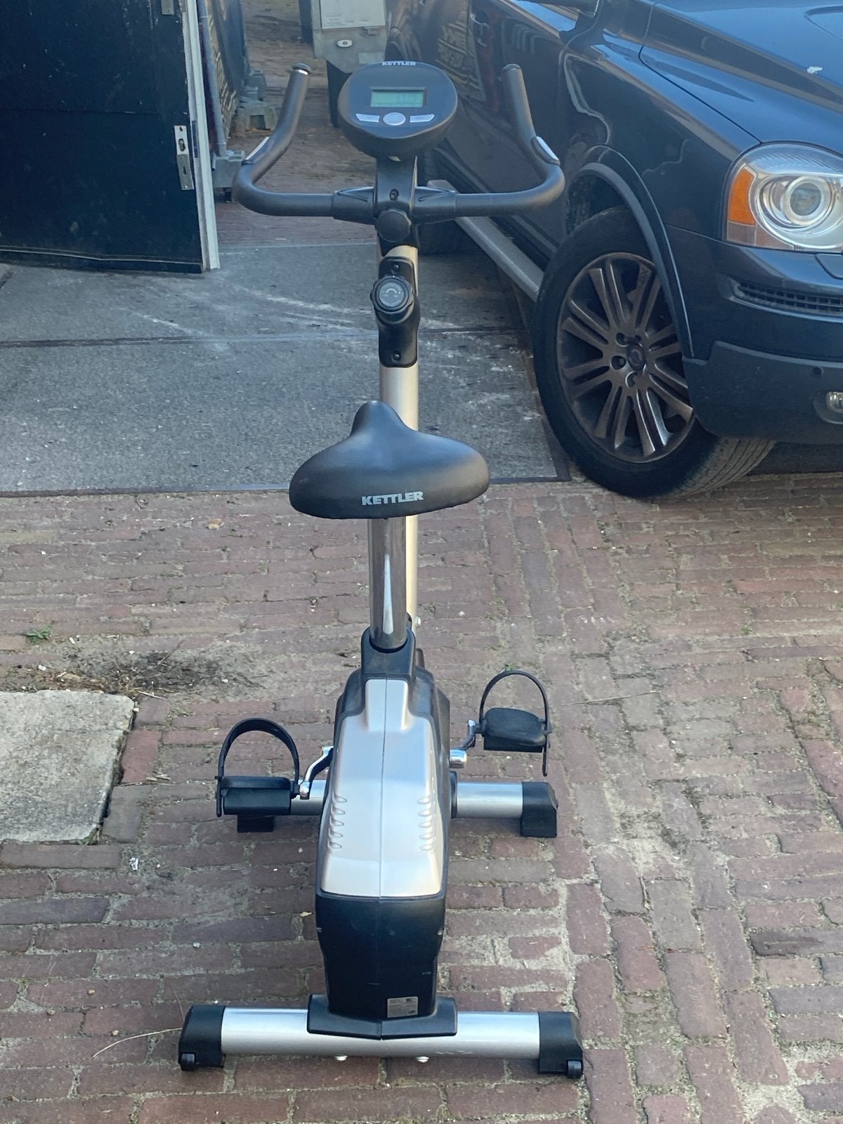 Kettler Hometrainer - Ideaal voor Thuis Fitness, Sport en Fitness, Ophalen, Gebruikt, Metaal, Benen