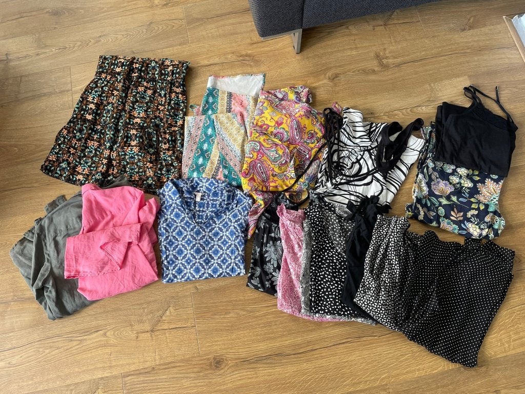 Kledingpakket dames maat S / M Esprit kleding, Ophalen, Nieuw, Maat 38/40 (M)