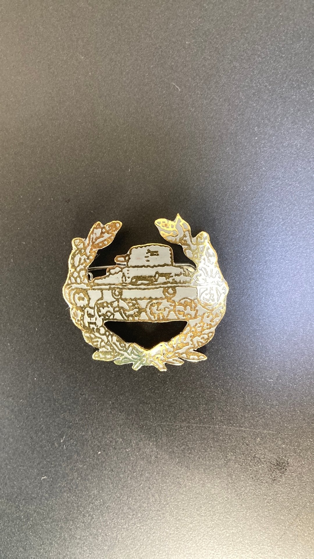 KNIL Vechtwagens Petembleem, Verzamelen, Ophalen of Verzenden, Landmacht, Nederland, Embleem of Badge