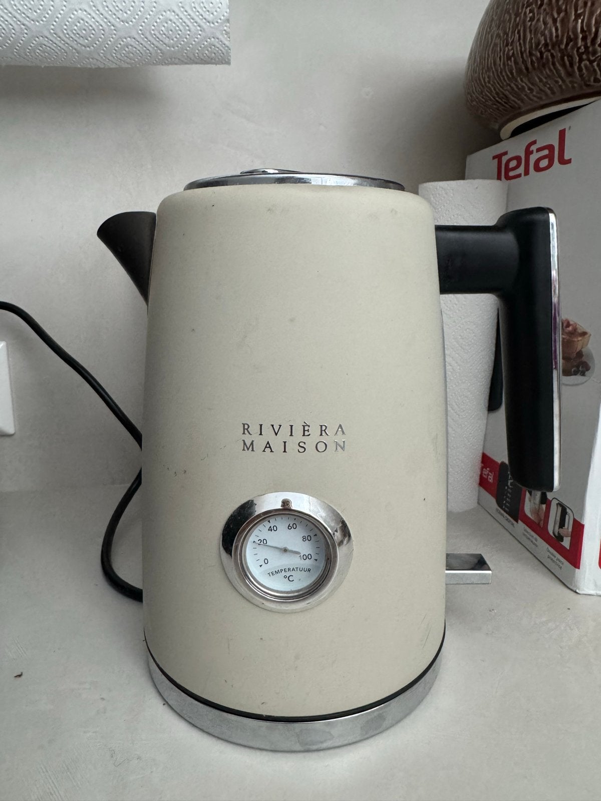 Riviera Maison waterkoker met temperatuurmeter beige, Witgoed en Apparatuur, 1 tot 2 liter, Ophalen of Verzenden, Gebruikt