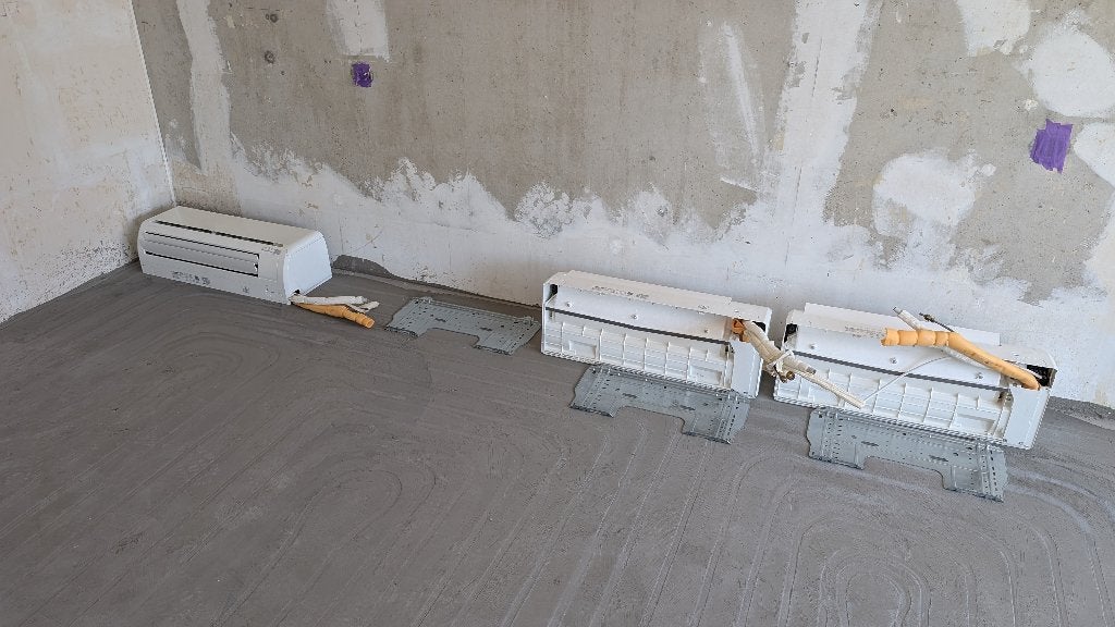 3 Mitsubishi binnen airco units + buitenunit, Ophalen, Gebruikt, Verwarmen, Minder dan 60 m³