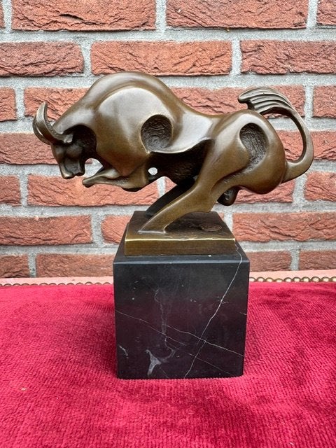bronzen prachtbeeld, fraai vormgegeven stier, Ophalen of Verzenden, Brons