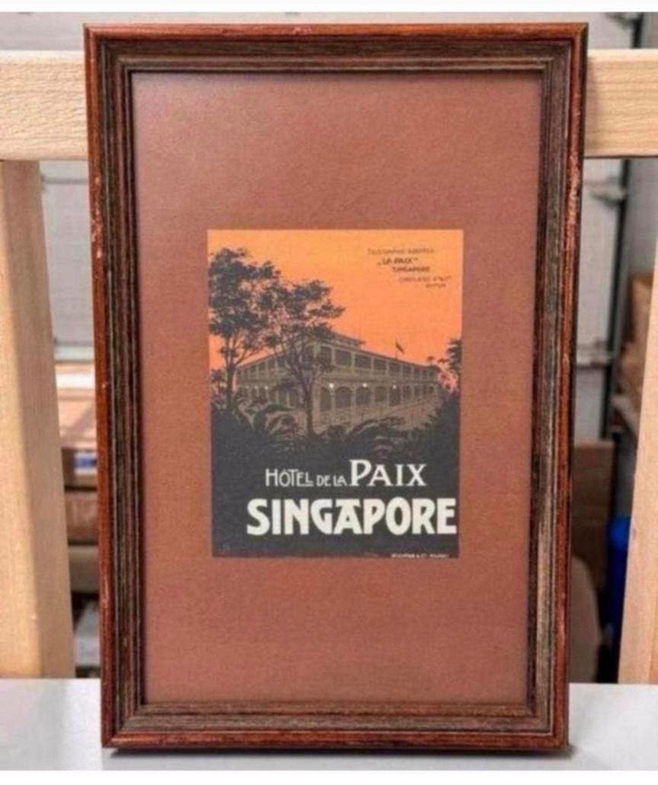 Ingelijste vintage flyer - Hotel de la Paix Signapore Napoli, G, Ophalen of Verzenden, Zo goed als nieuw, H