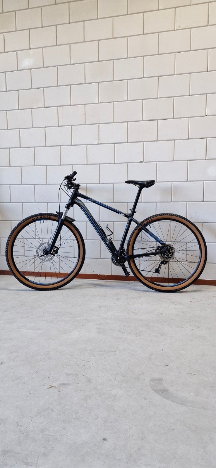 Merida big nine 200 (L) (met alle benodigde accessoires), Ophalen, Hardtail, Heren, Zo goed als nieuw