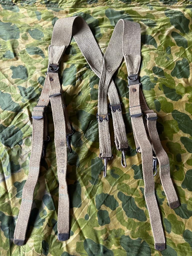 Tweede wereldoorlog US M-1936 suspenders 1942, Ophalen of Verzenden, Landmacht, Amerika, Overige typen