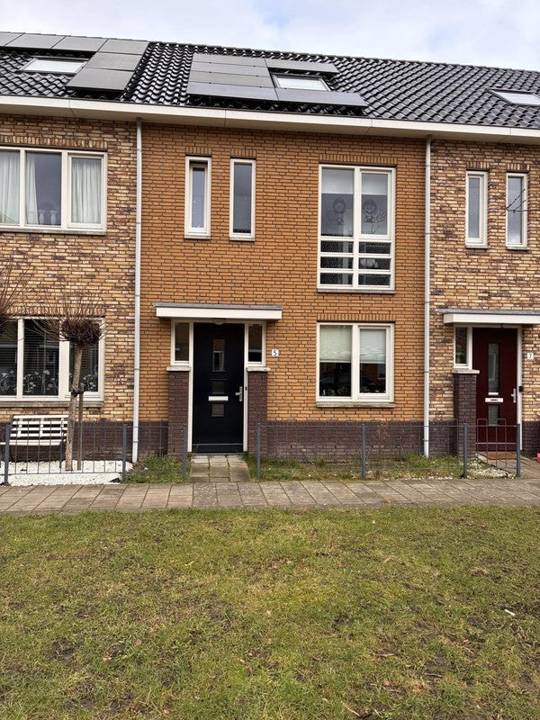 NIEUW! Woonruimte te huur Peter Schilperoortlaan, Beverwijk, Huizen en Kamers