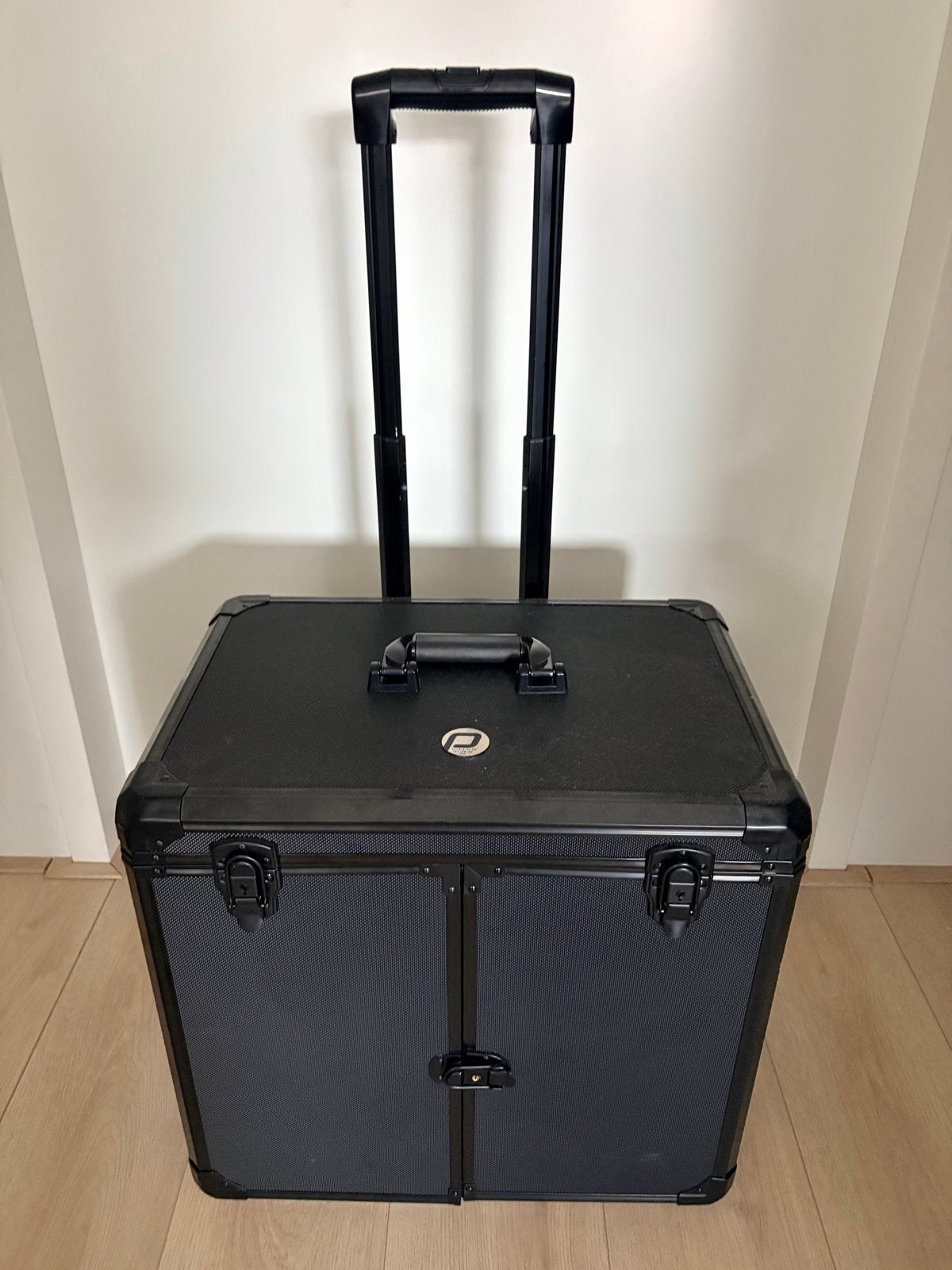 Professionele pedicurekoffer op Wielen - Zwart Hardcase, Ophalen, Gebruikt, Zwart, Hardcase