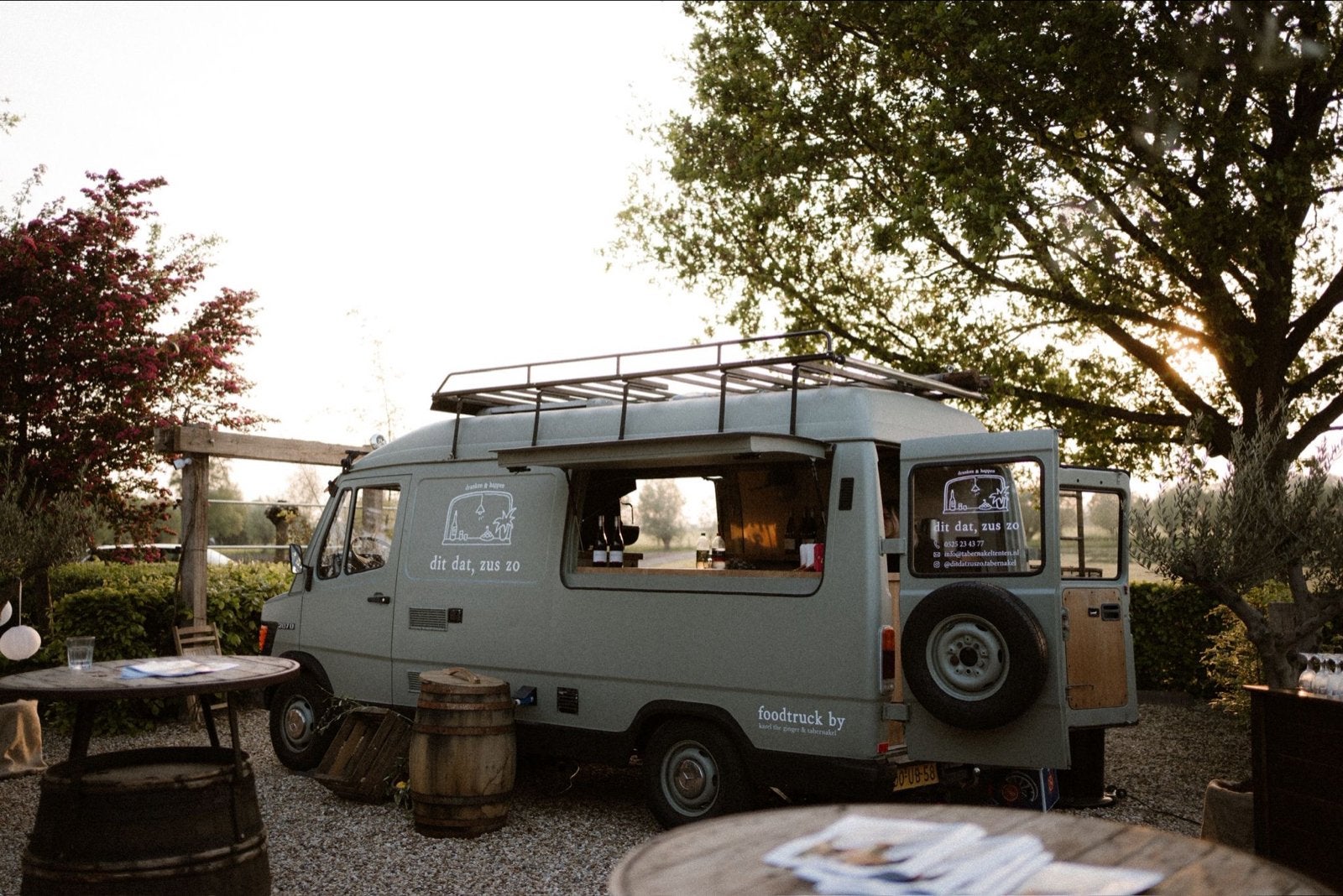 Mercedes foodtruck te huur, Ophalen, Zo goed als nieuw, Verjaardag