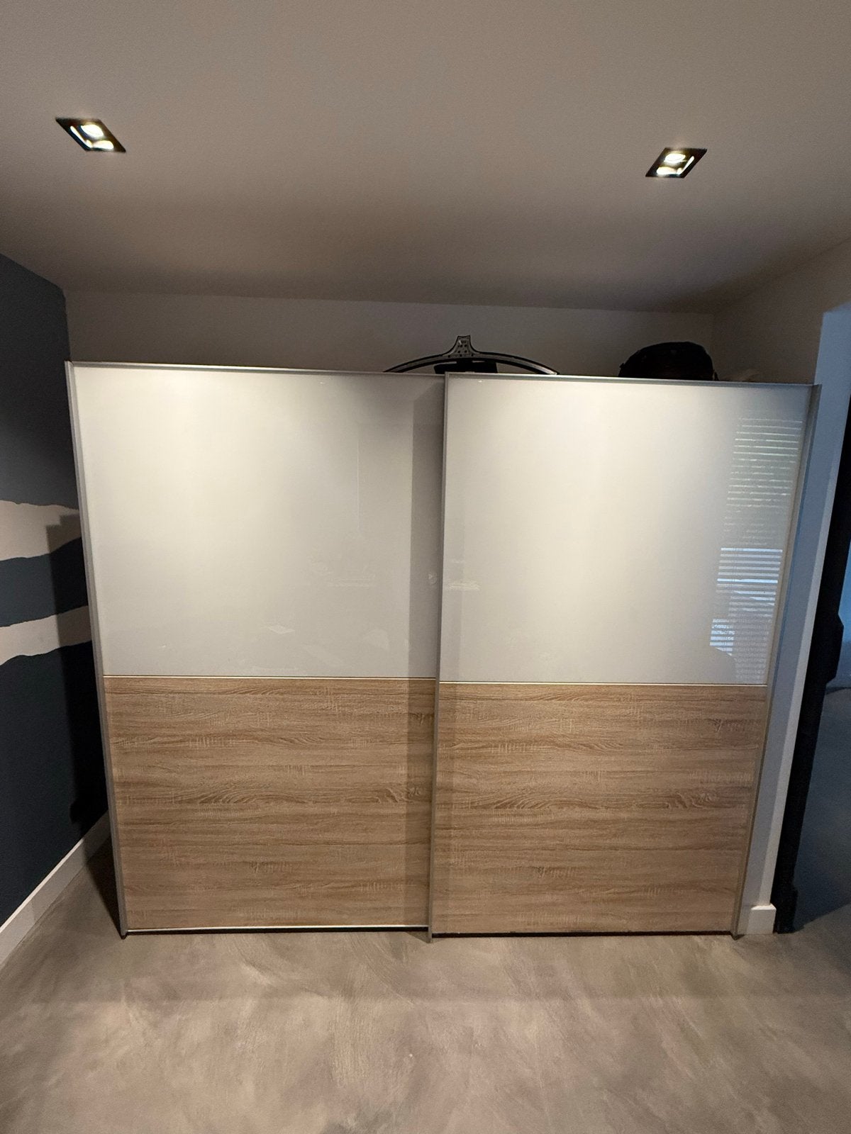 Grote kledingkast met schuifdeuren (216x247x60 cm), Ophalen, Gebruikt, 200 cm of meer, Overige houtsoorten