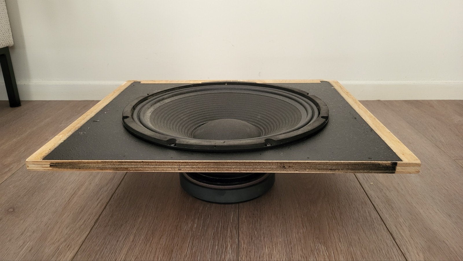DAB Audio Subwoofer + frontplaat, Ophalen, Gebruikt, Subwoofer, Overige merken