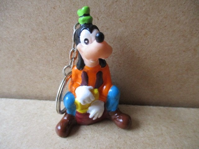 adv9921 goofy sleutelhanger 3, Ophalen, Goofy of Pluto, Gebruikt, Overige typen